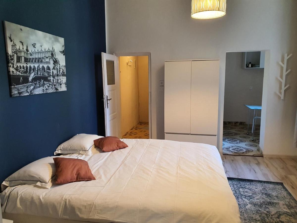 Amen Aparthotel Residence クラクフ エクステリア 写真