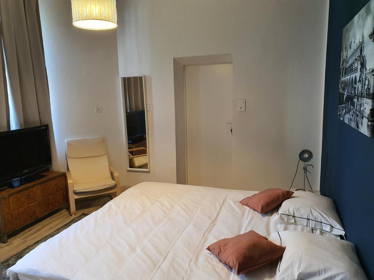 Amen Aparthotel Residence クラクフ エクステリア 写真
